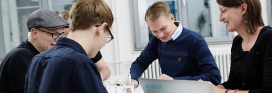 Drupal-Agentur undpaul undpaul-Mitarbeiter bei der Arbeit