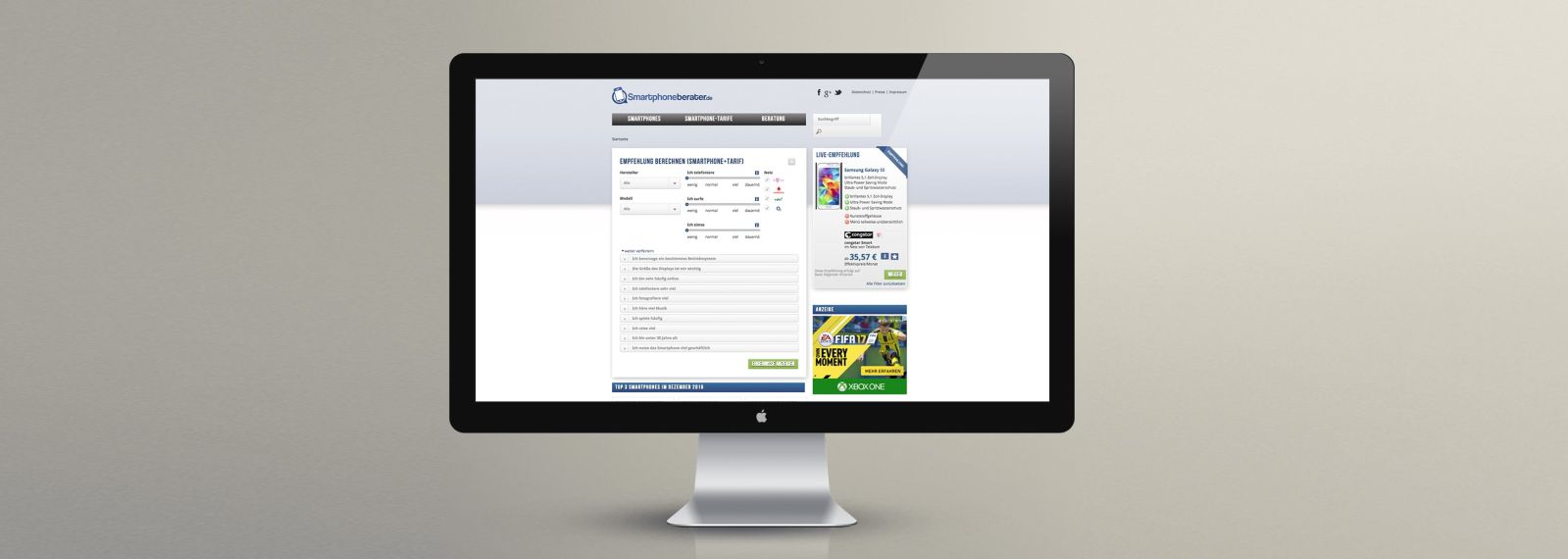 Smartphoneberater auf einem Desktop-Bildschirm Smartphoneberater auf einem Desktop-Bildschirm